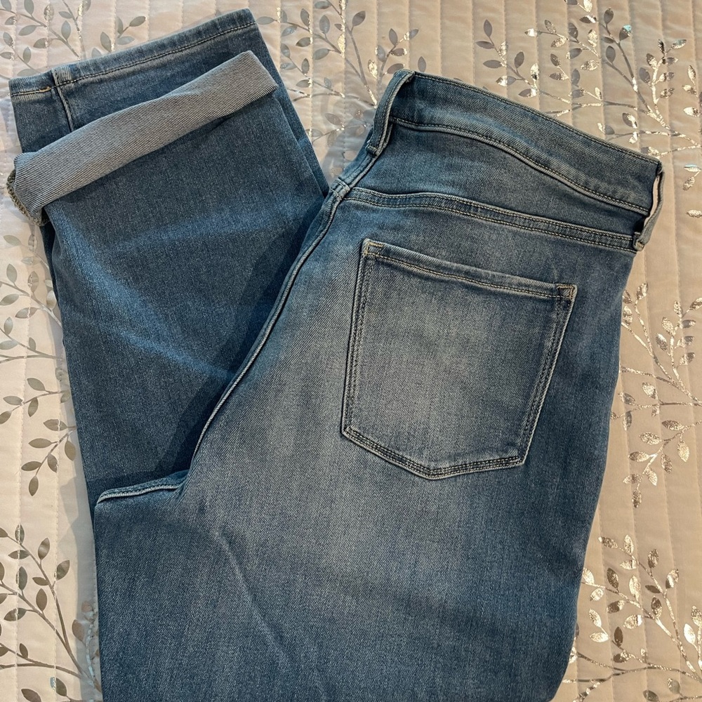 Lauren Conrad Cropped Super High Rise